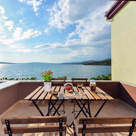 Apartmani Peric 1 Meka Draga Obrovac Exterior foto